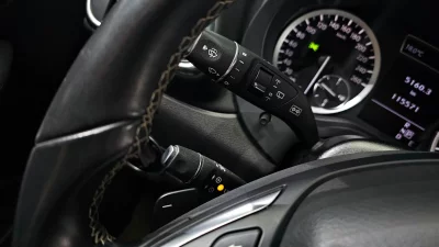 Infiniti Q30