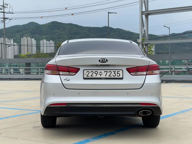 Kia K5
