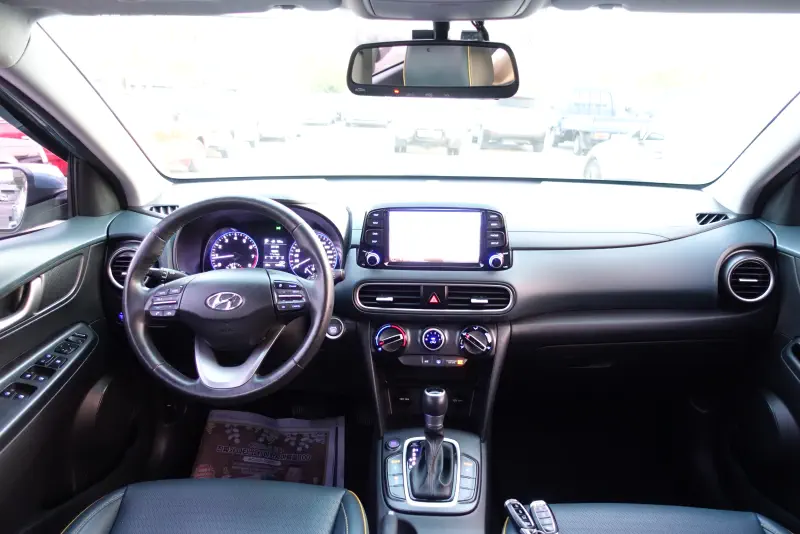 Hyundai Kona