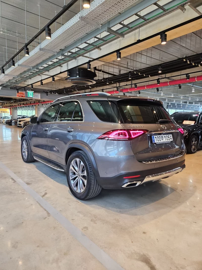 Mercedes-Benz GLE-Class