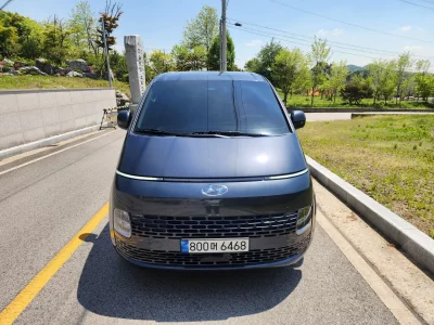 Hyundai Staria