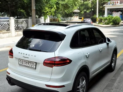 Porsche CAYENNE