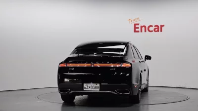 Lincoln MKZ