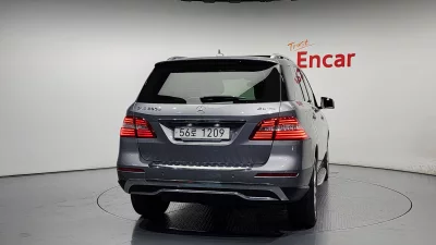 Mercedes-Benz M-class