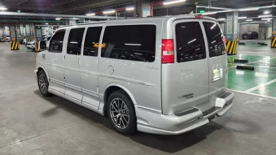 Chevrolet Express Van