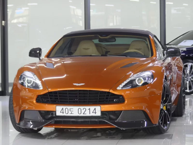 Aston Martin Vanquish