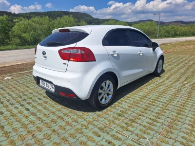 Kia pride