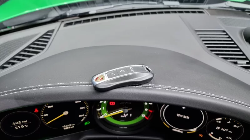Porsche 911
