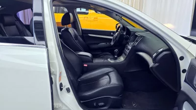 Infiniti G