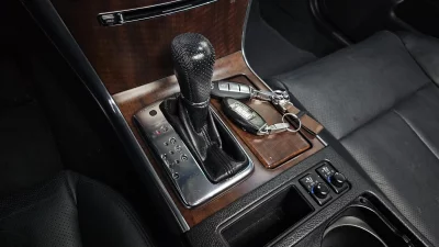 Infiniti M