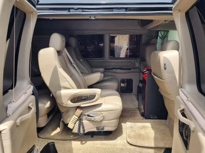 Chevrolet Express Van