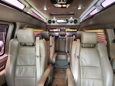 Chevrolet Express Van