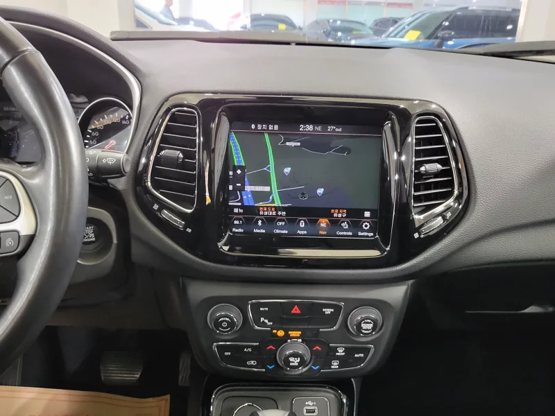 Jeep COMPASS