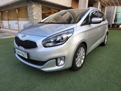 Kia Carens