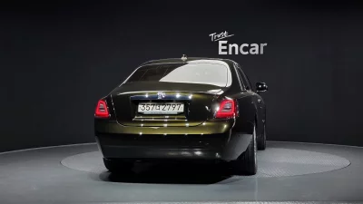 Rolls-Royce GHOST