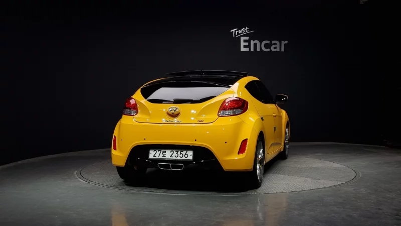Hyundai Veloster