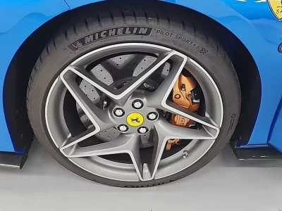 Ferrari F8