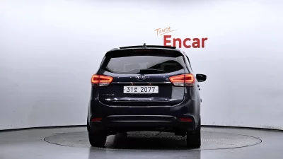 Kia Carens