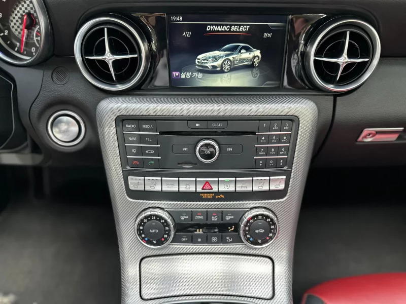 Mercedes-Benz SLC-Class