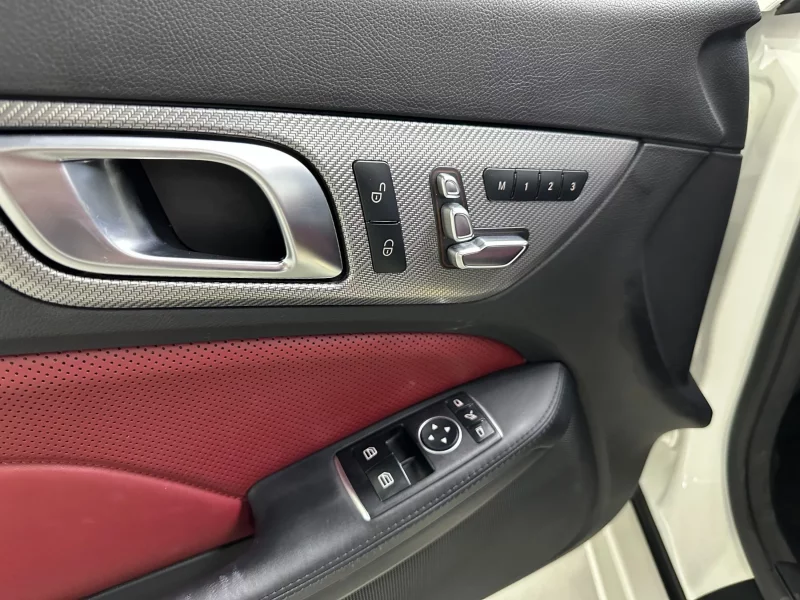 Mercedes-Benz SLC-Class