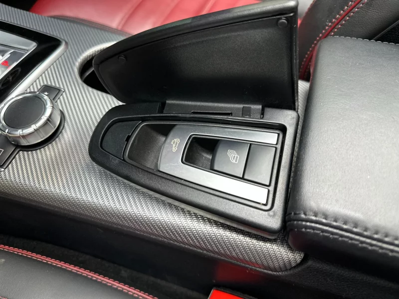 Mercedes-Benz SLC-Class