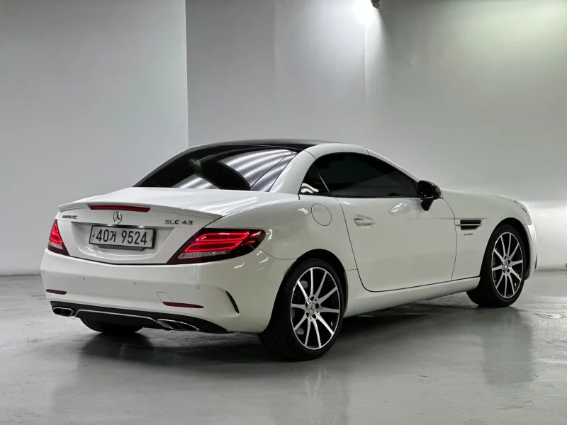Mercedes-Benz SLC-Class