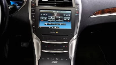Lincoln MKZ