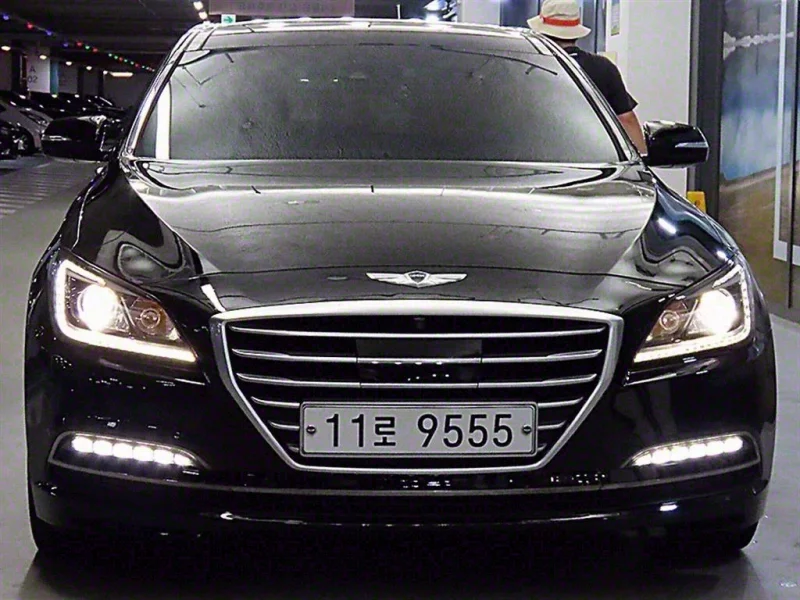 Hyundai Genesis