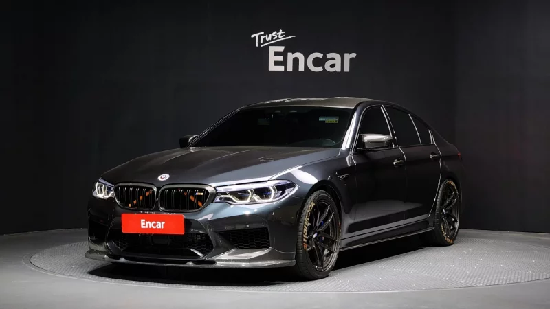 BMW M5