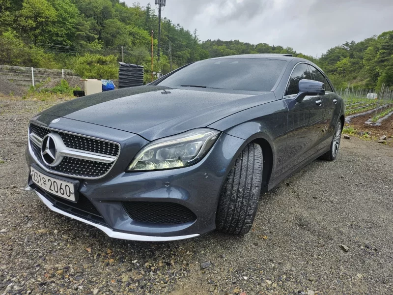 Mercedes-Benz CLS-Class