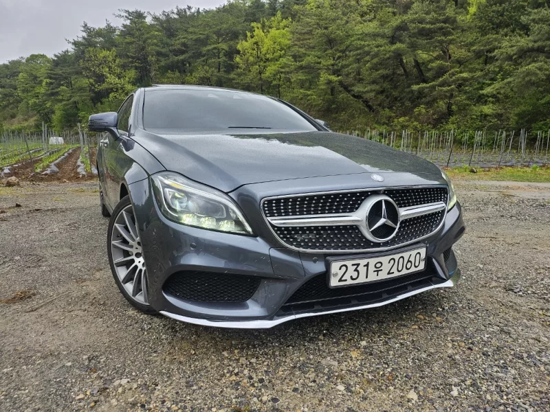 Mercedes-Benz CLS-Class