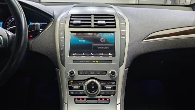 Lincoln MKZ