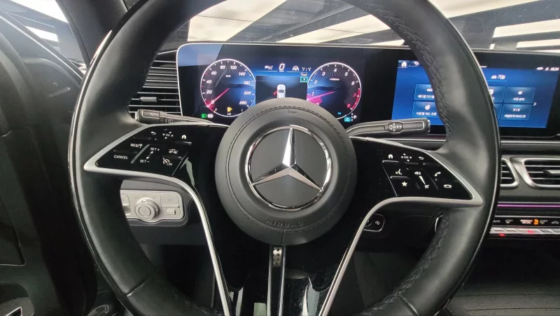 Mercedes-Benz GLS-Class