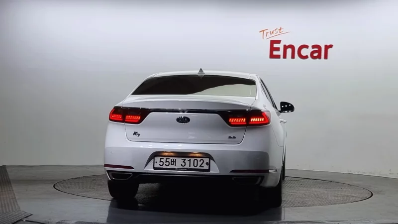 Kia K7