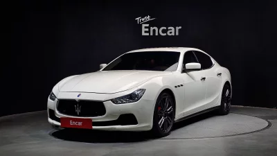 Maserati GHIBLI