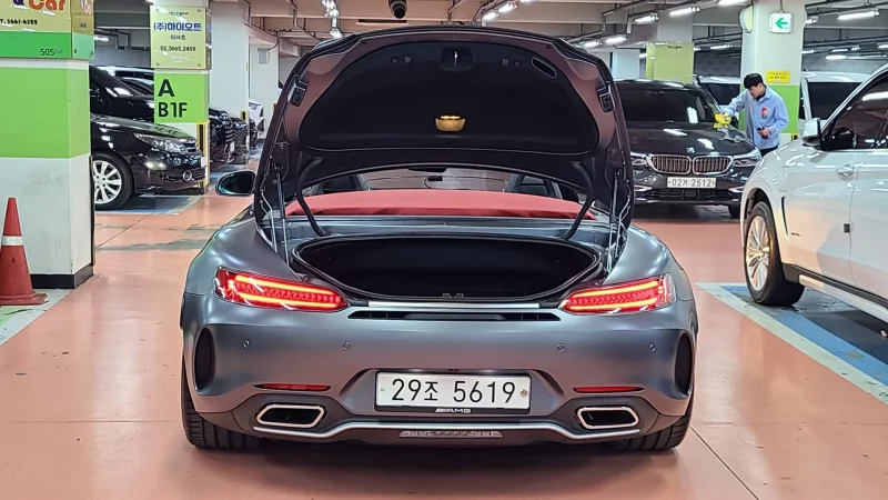 Mercedes-Benz AMG GT