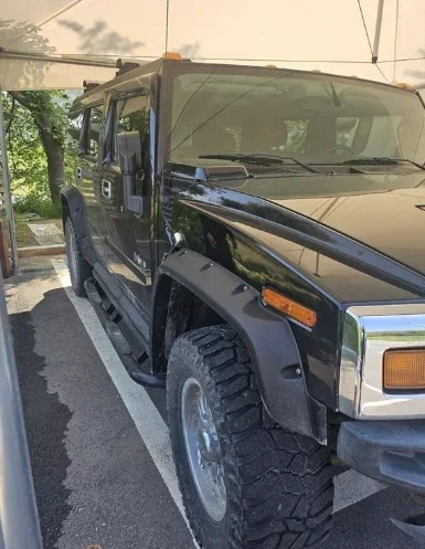 Hummer H2