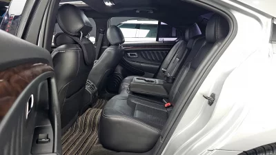 Ford TAURUS