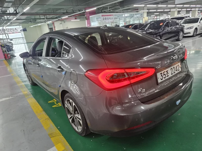 Kia K3