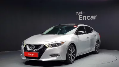 Nissan MAXIMA