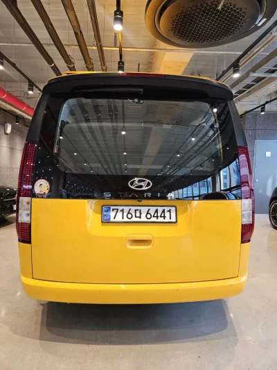 Hyundai Staria
