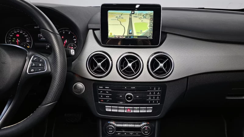 Mercedes-Benz B-Class