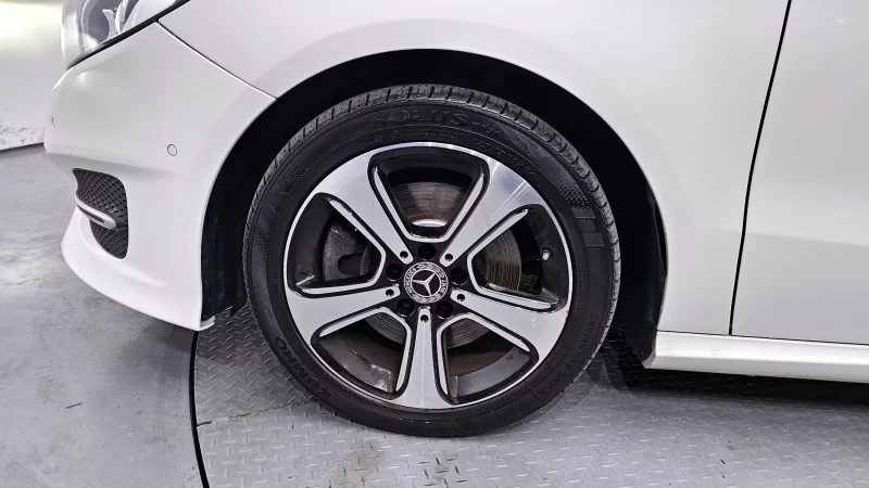 Mercedes-Benz B-Class