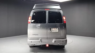 Chevrolet Express Van