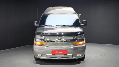 Chevrolet Express Van