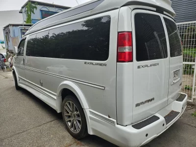 Chevrolet Express Van