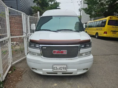 Chevrolet Express Van