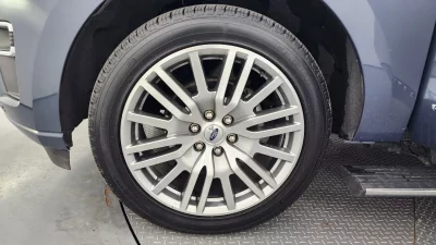 Ford EXPEDITION