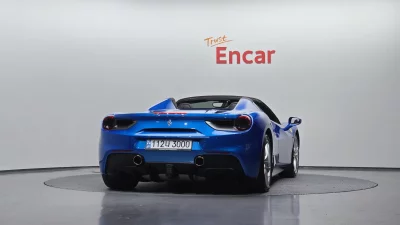 Ferrari 488