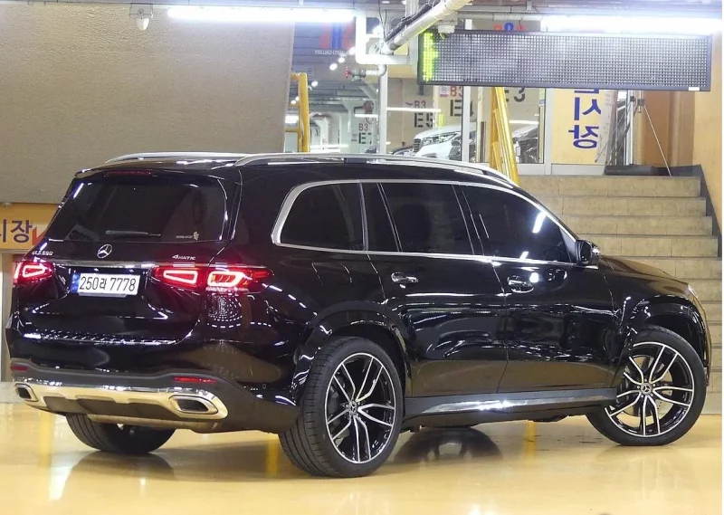 Mercedes-Benz GLS-Class